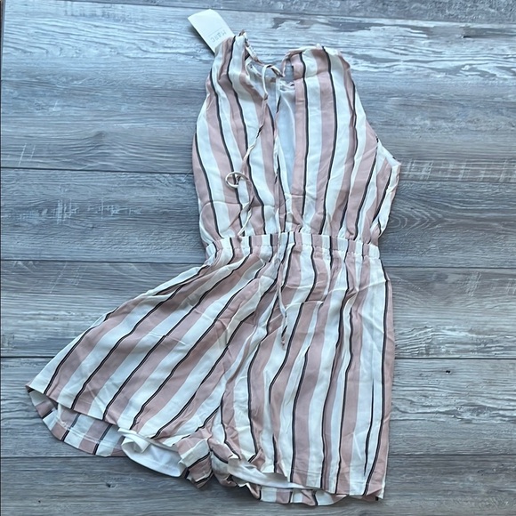 Marc Striped Pink and White Romper - Picture 4 of 6
